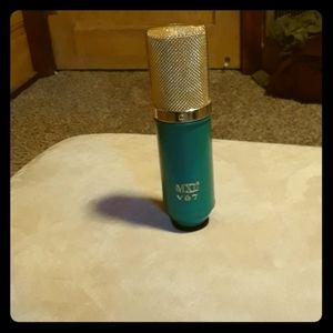 MXL V67 (Microphone)